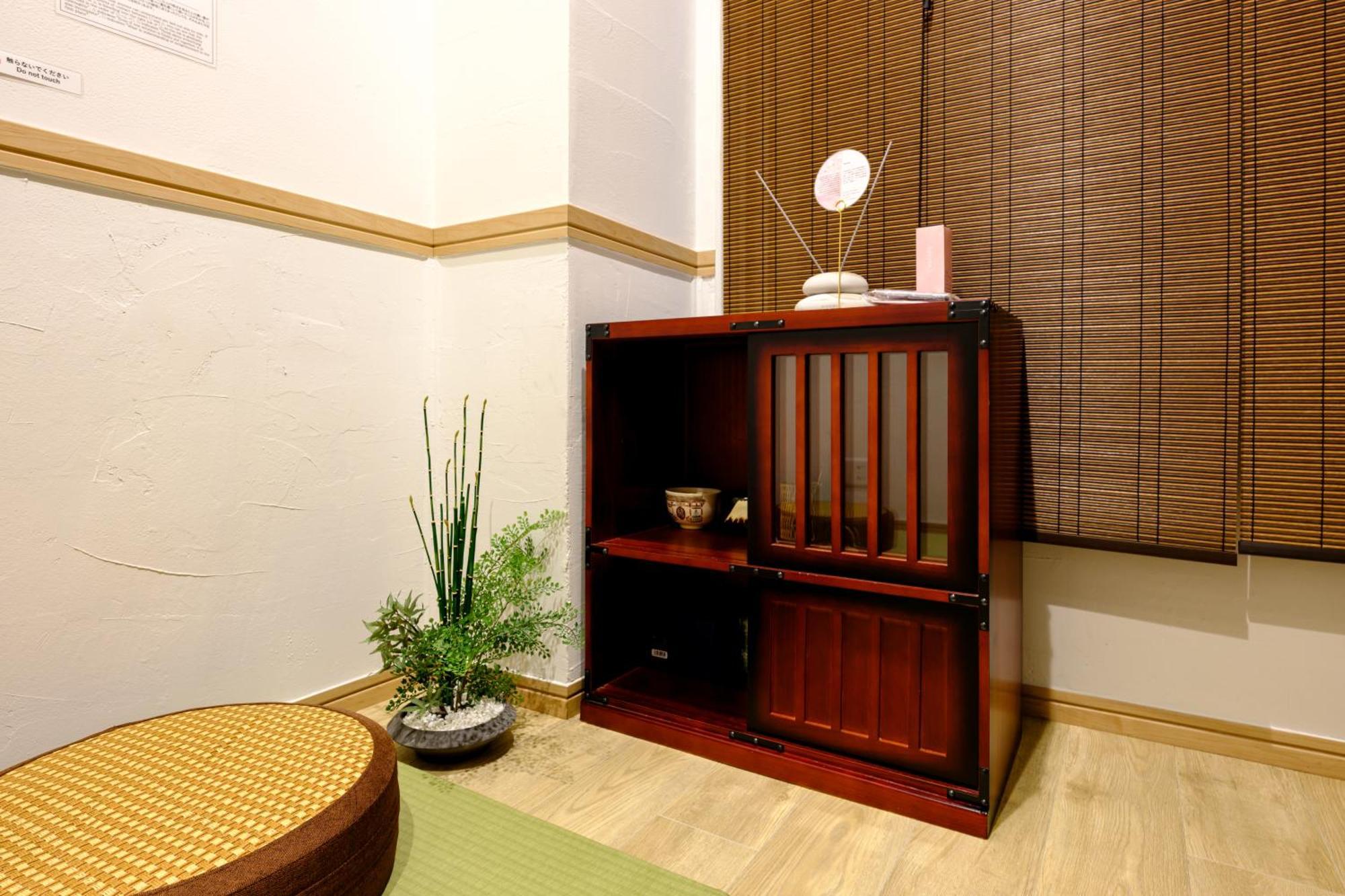 Appartement 東京新橋579 *